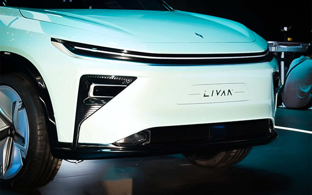 Новый кроссовер бренда Livan. Ждем в России