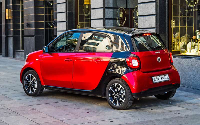 Маленькие машины марки фото Smart Fortwo кабриолет, 2007–2010, 2 поколение отзывы, фото и характеристики н