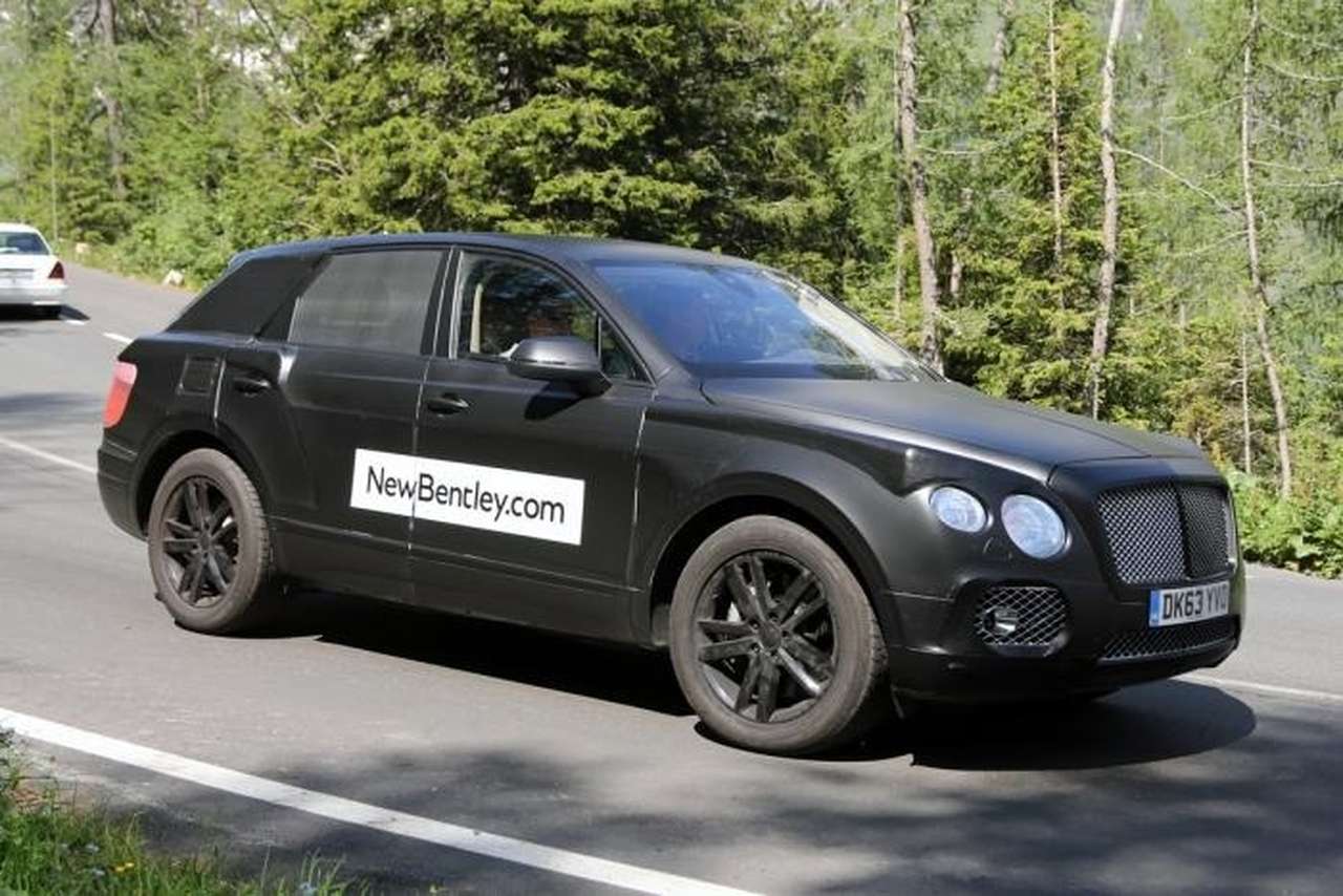 Кроссовер Bentley обрел собственный кузов