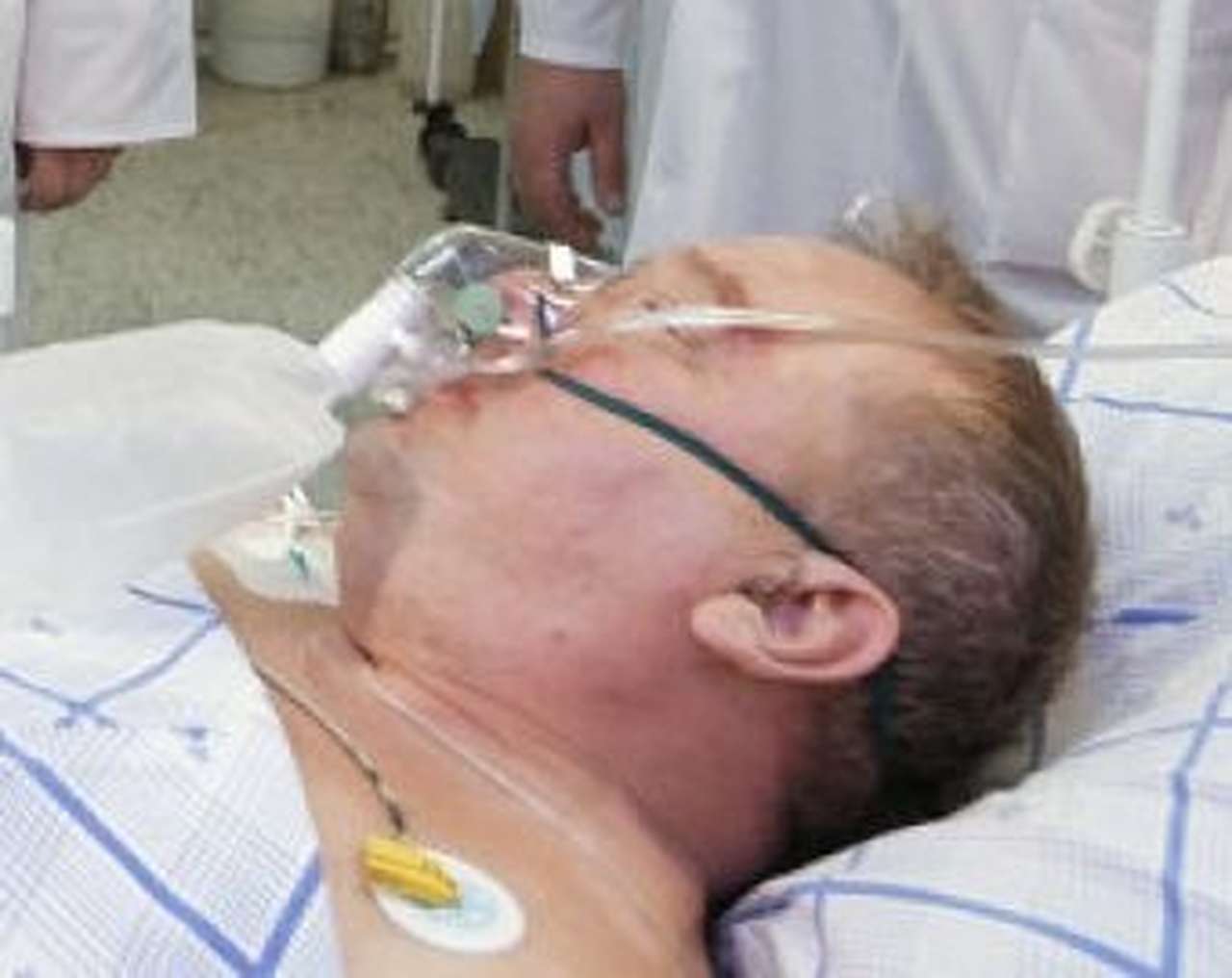 Главком ВДВ Владимир Шаманов в госпитале Бурденко. Фото РИА «Новости»