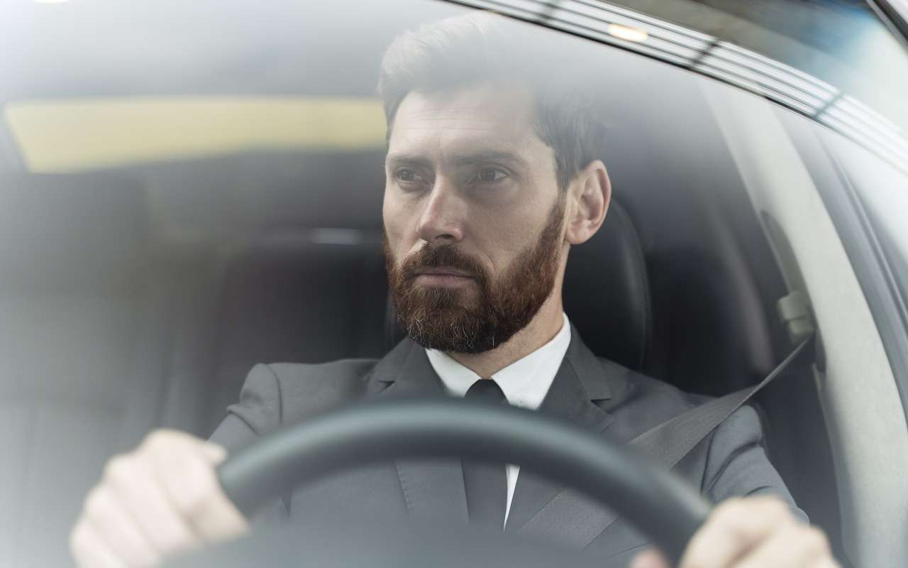 Почуяли в салоне авто этот запах? Срочно на СТО, иначе рискуете остаться без машины