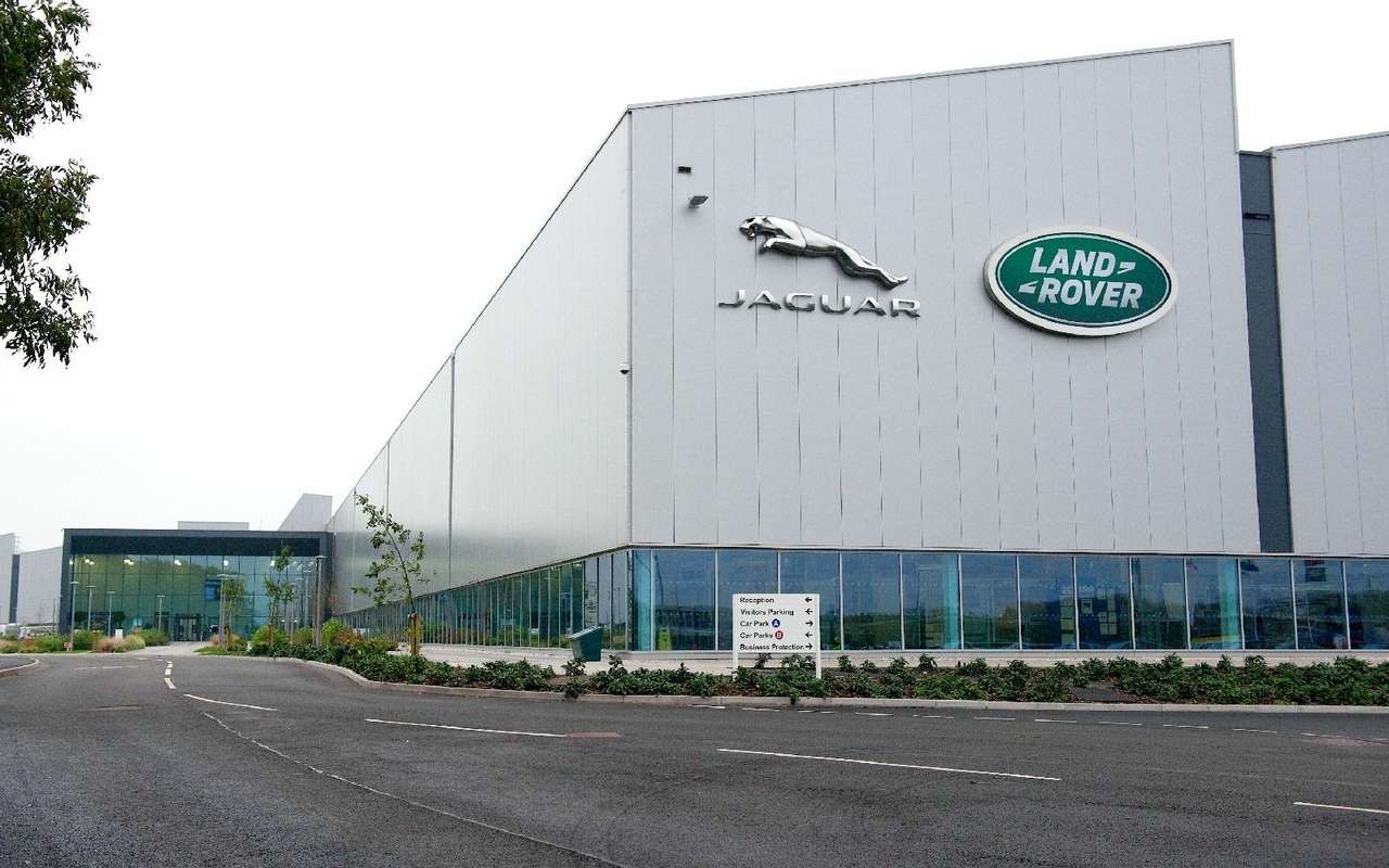 Jaguar Land Rover просит бывших собственников помочь ей с батареями для электромобилей
