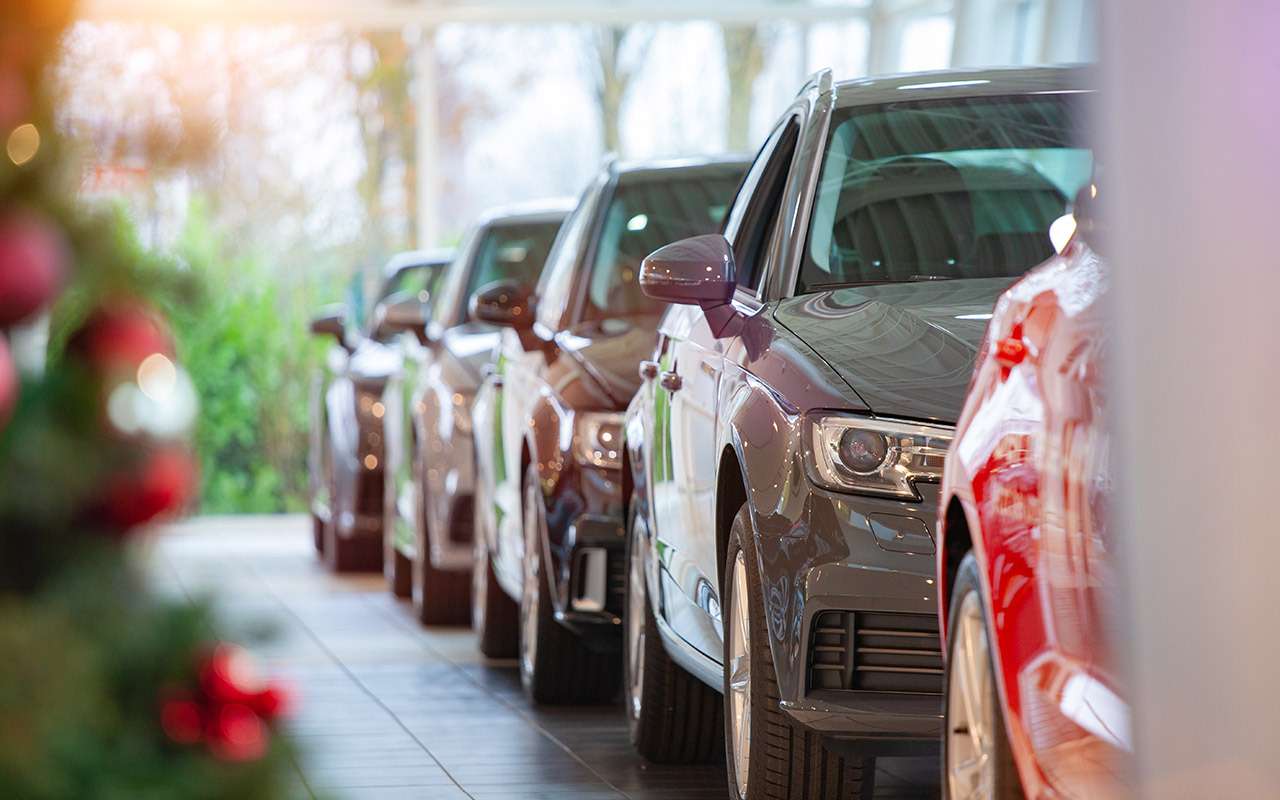 Россияне охотно раскупают прошлогодние автомобили