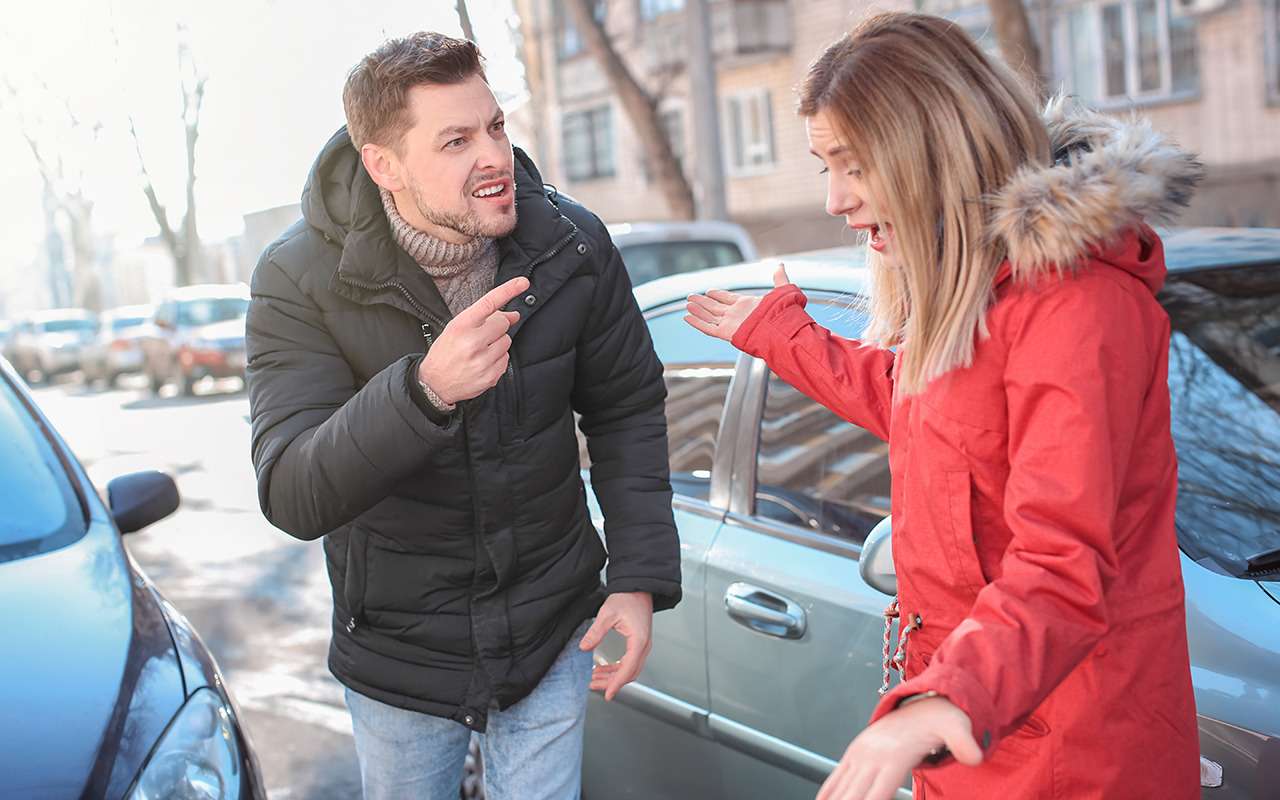 Притерли на парковке машину — это ДТП или нет?