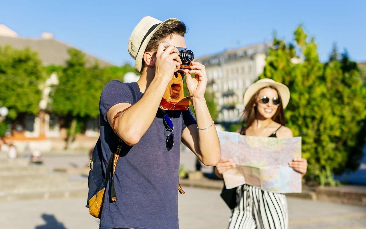 Эксперты подсчитали число туристов, которые будут путешествовать по России в мае