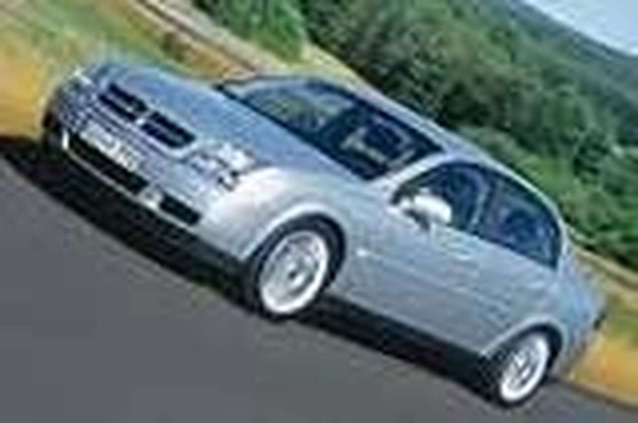 Opel Vectra меняет мотор