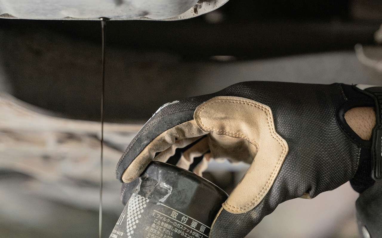 Это приговор для двигателя: как не нарваться на поддельное масло