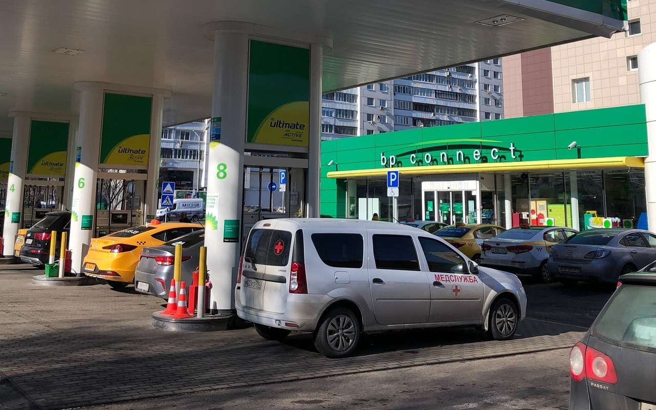 Что будет, если в Ладу залить не АИ-95, а другой бензин — объясняем