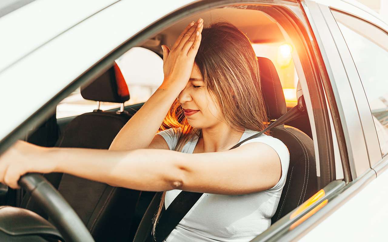 Врач объяснил, почему в долгой поездке надо отказаться от энергетиков