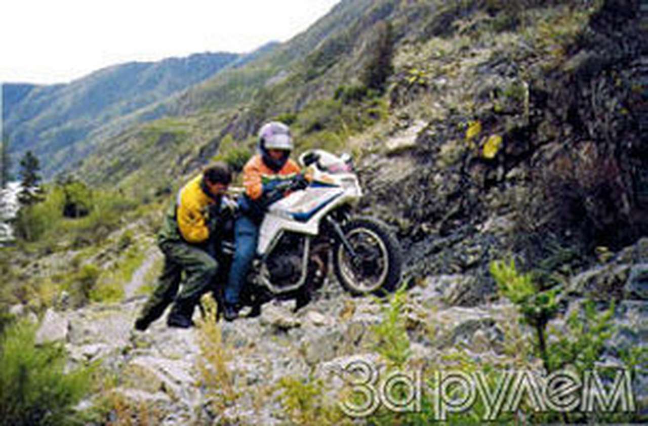 Спортбайком - по бездорожью!