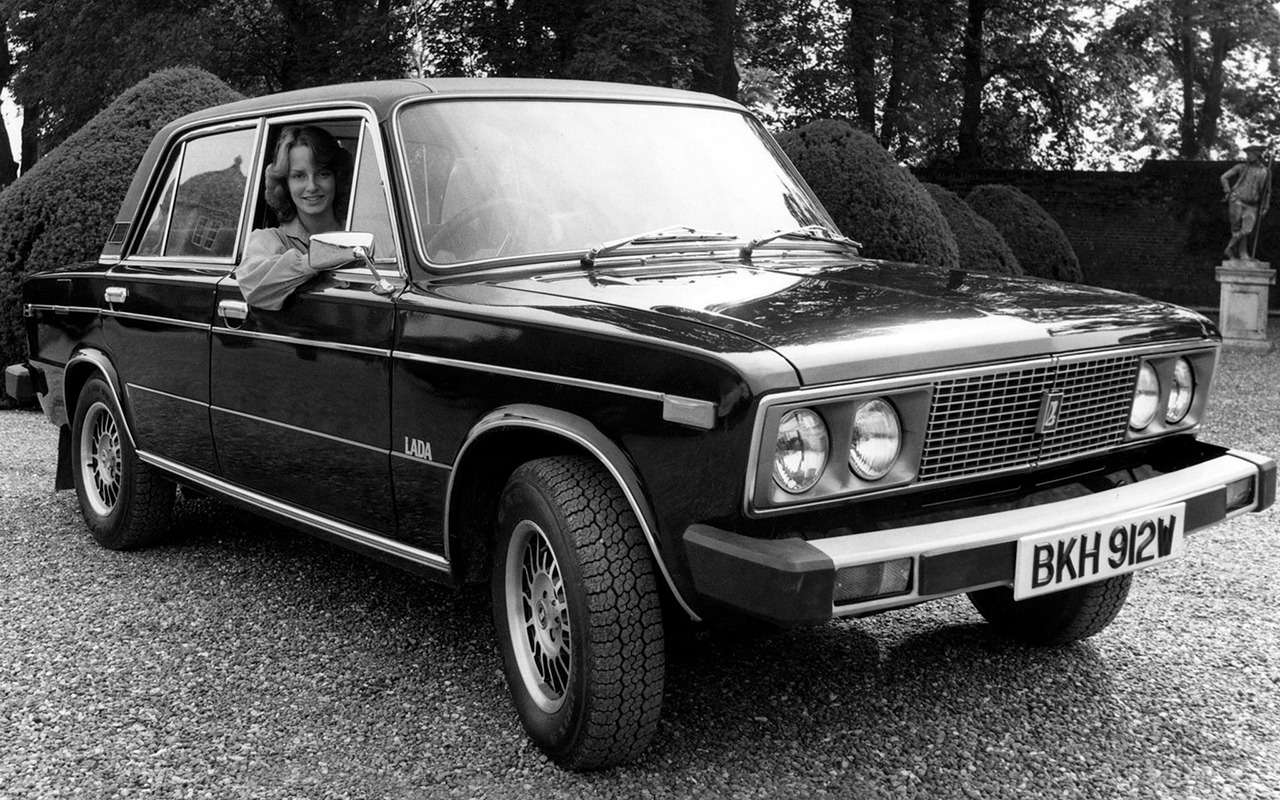 Праворульные ВАЗ-21062 и ВАЗ-21064 отличались двигателями 1,6 или 1,3 литра. Обе версии продавали в Великобритании.