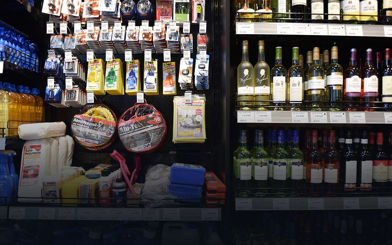 Два раза не бегать — на АЗС должен появиться алкоголь