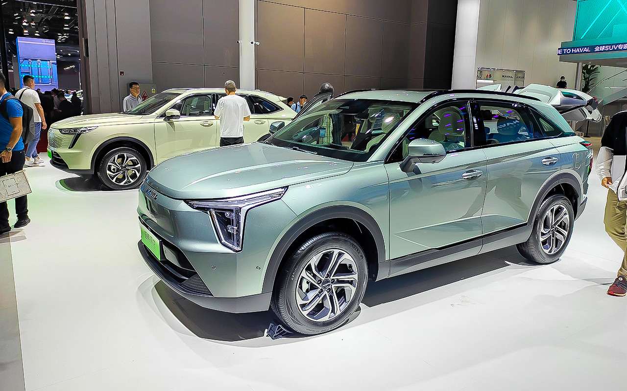 Haval презентовал два кроссовера с инновационной гибридной системой