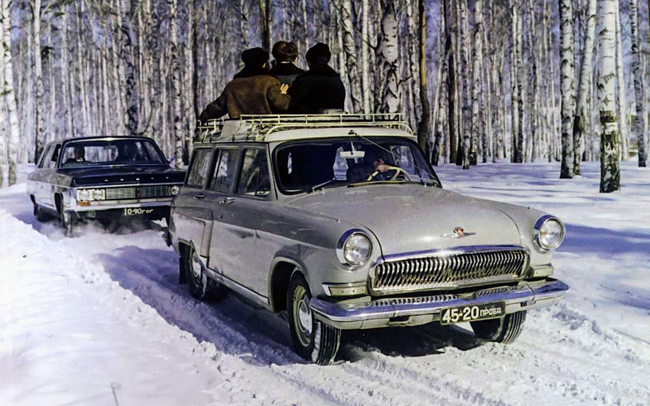 О мелкосерийных Волгах с двигателем V8 для спецслужб ГАЗ-23 слышали многие. С кузовом универсал на базе ГАЗ-22 и таким мотором сделали в 1967-м всего один экземпляр и отправили его, говорят, куда-то на Ближний Восток. Но был и еще один универсал со 195-сильным V8, да еще и люком в крыше, закрывающимся, правда, прозаичным брезентом. Такую машину в 1969-м соорудили для кинофотолаборатории ГАЗа, благодаря которой мы сегодня можем увидеть немало интересного.