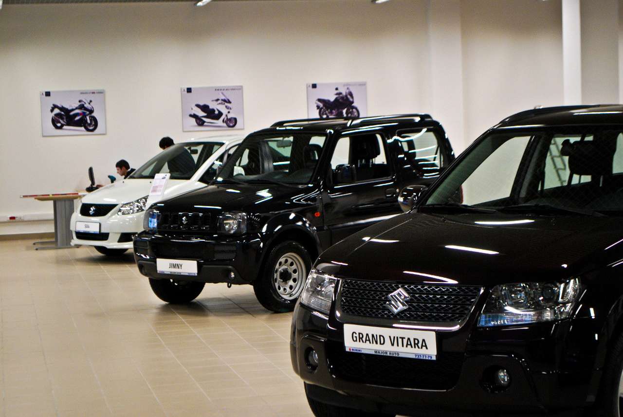 У дилеров скопились нераспроданные автомобили