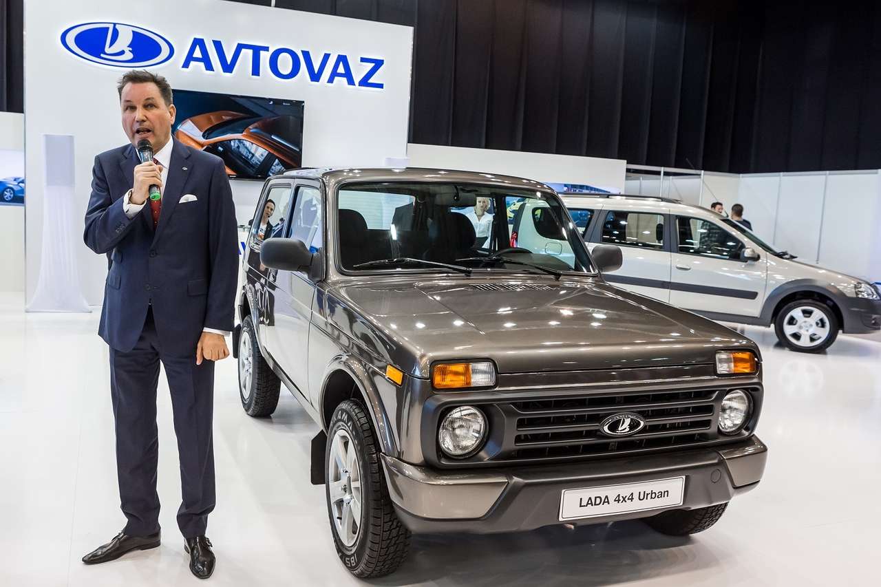 Внешэкономбанк поможет АВТОВАЗу на 45 млрд рублей