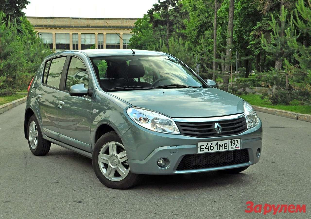 Меняем лампы в Sandero: cветлый образ