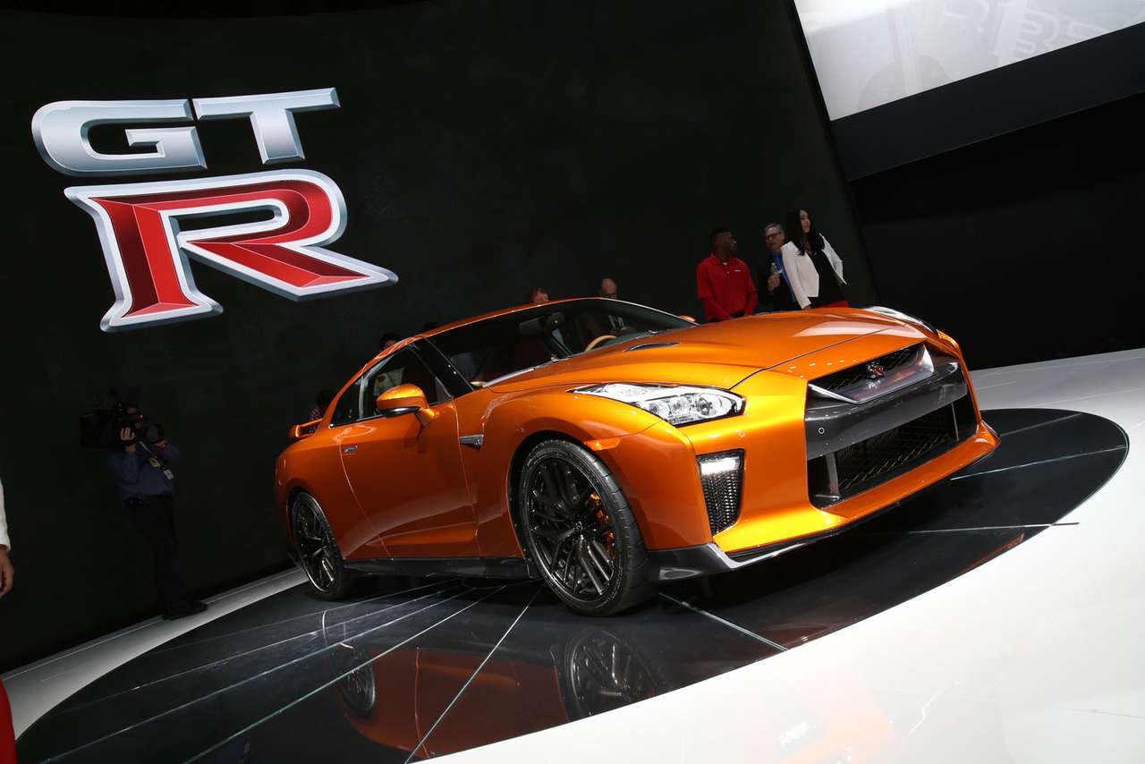 «Кожа и рожа»: Nissan GT-R обновили предельно наглядно
