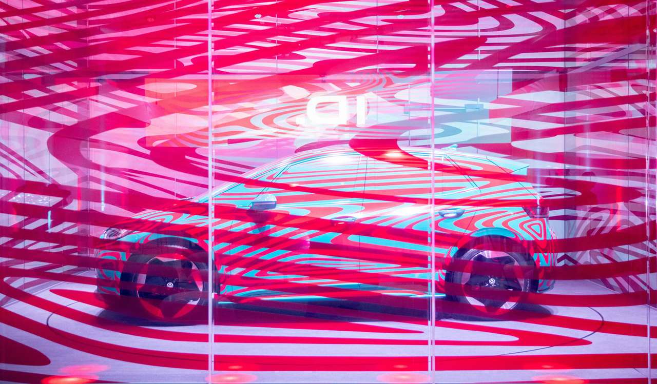 Электромобили в ЕС обяжут пошуметь