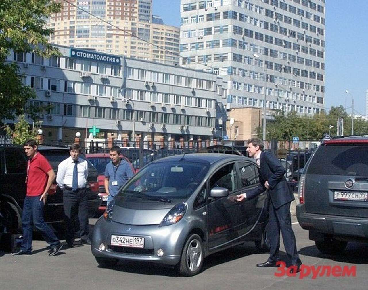 Расчет транспортного налога для электрокаров и гибридов хотят изменить