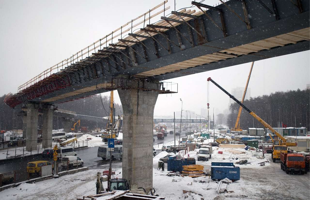 Развязку Ленинского проспекта с МКАД завершат осенью 2015 года