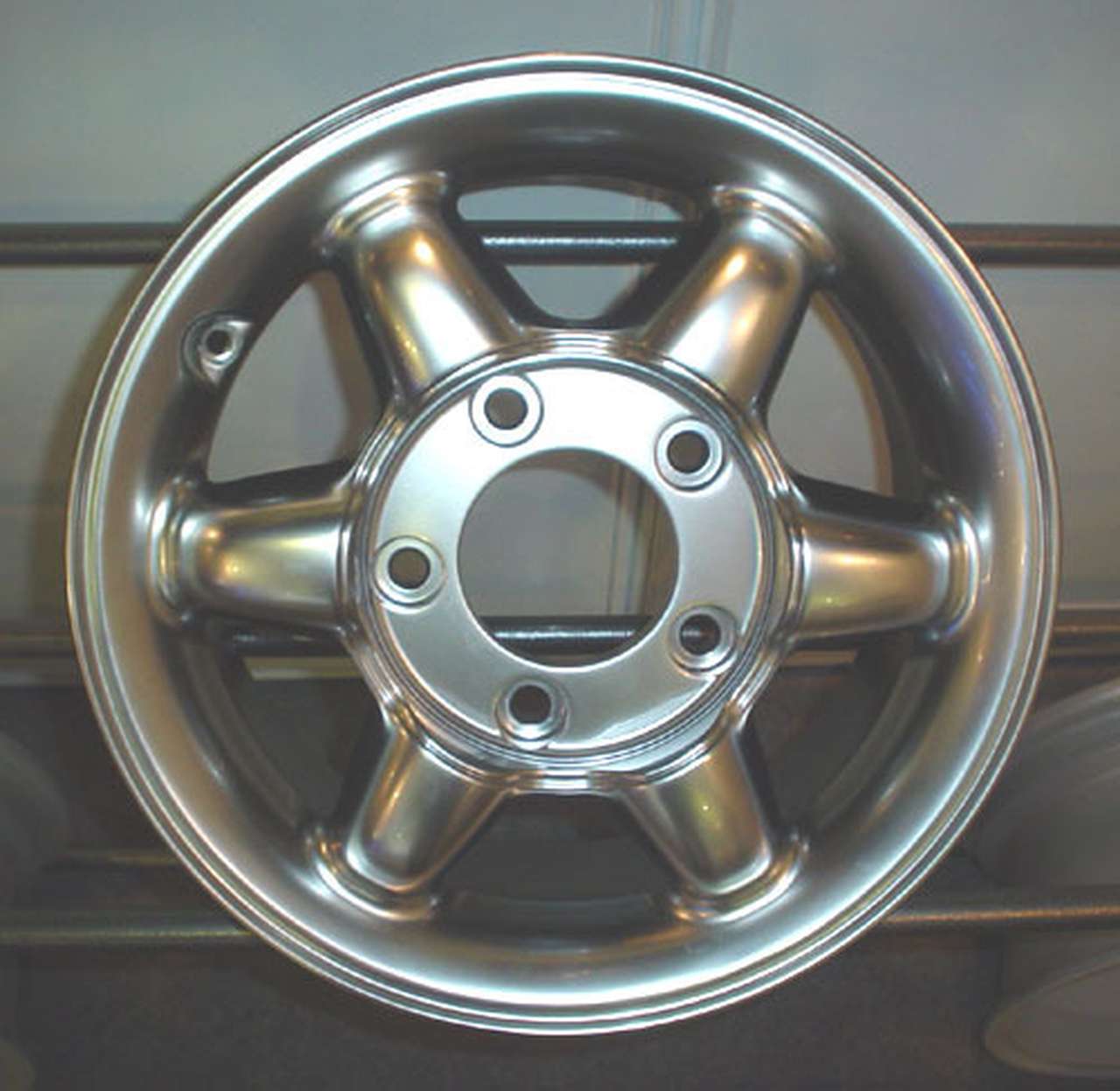 Диски для Chevrolet Niva будут делать на Тайване