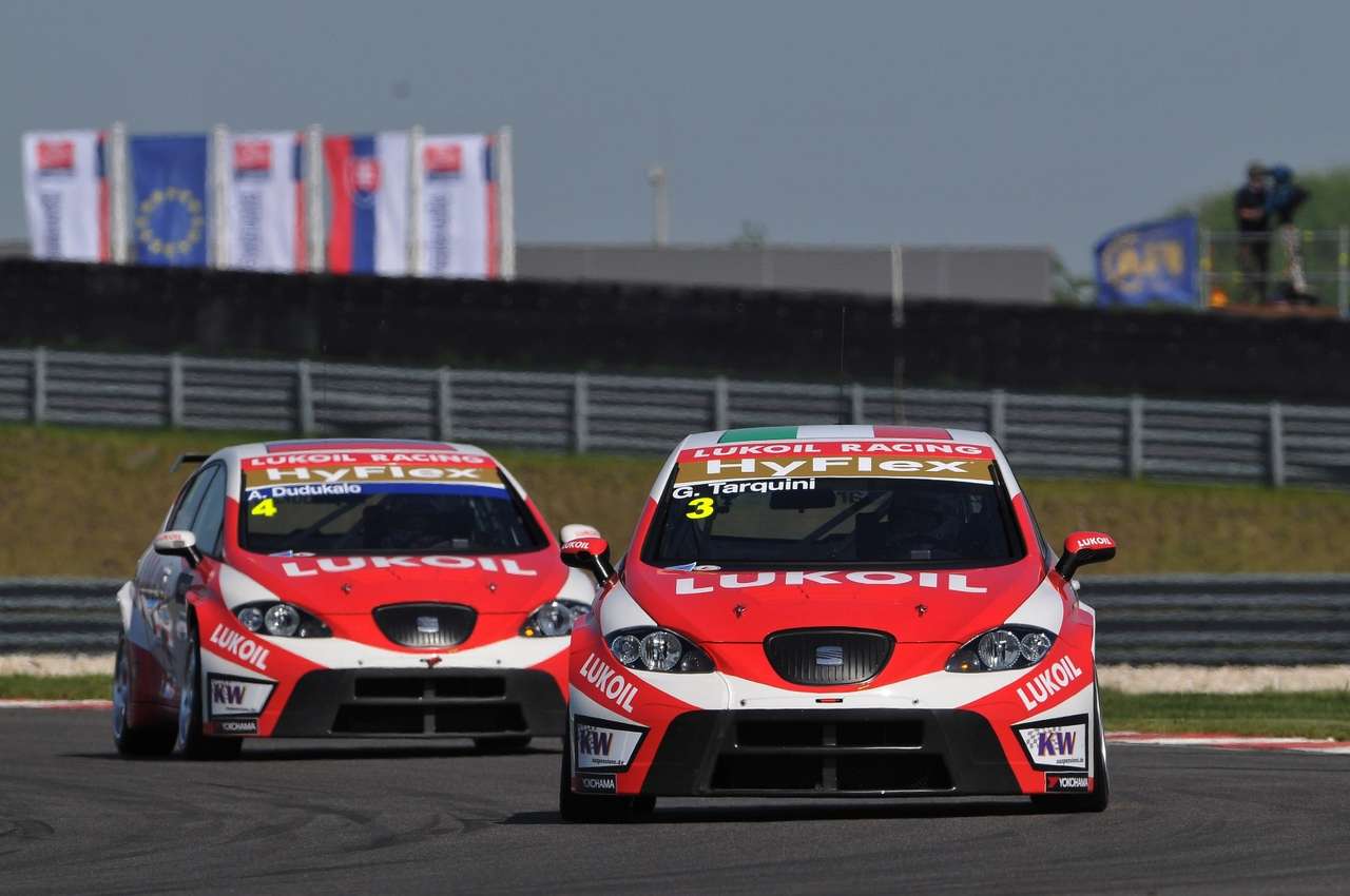 Трудно переоценить, насколько полезной для Алексея оказалась помощь опытного партнера по команде, итальянца Габриэле Тарквини