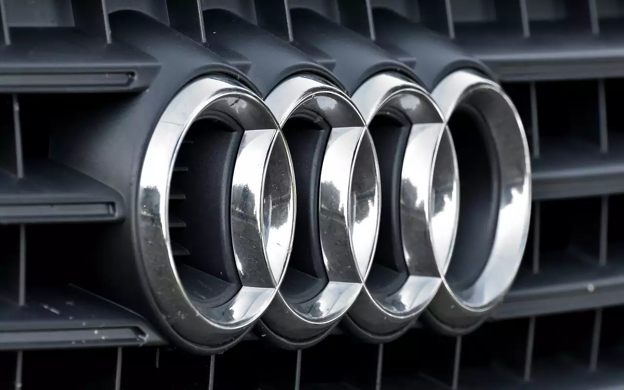 Audi против AUDI: немецкий концерн объявил войну китайскому импорту