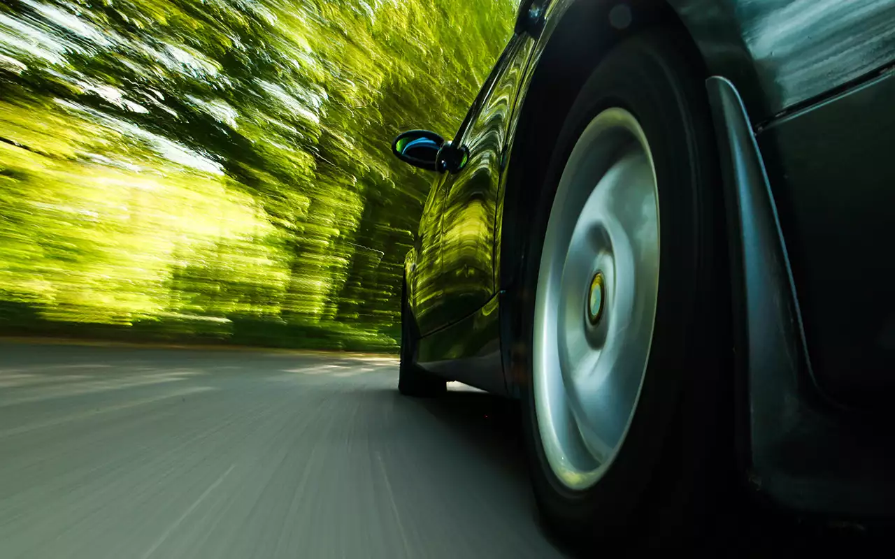 Дисковые или барабанные: вот какие тормоза лучше!