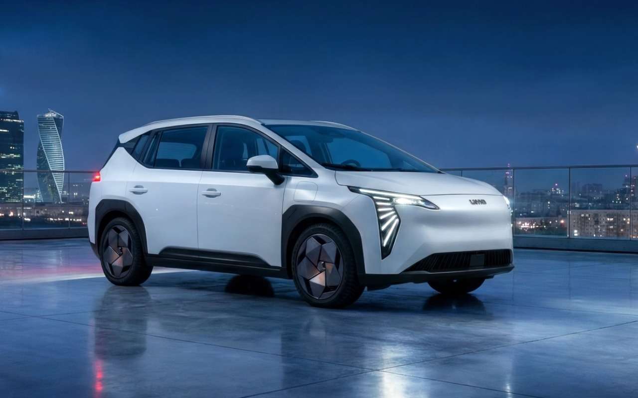 Новый кроссовер российской сборки — известны сроки и цены!