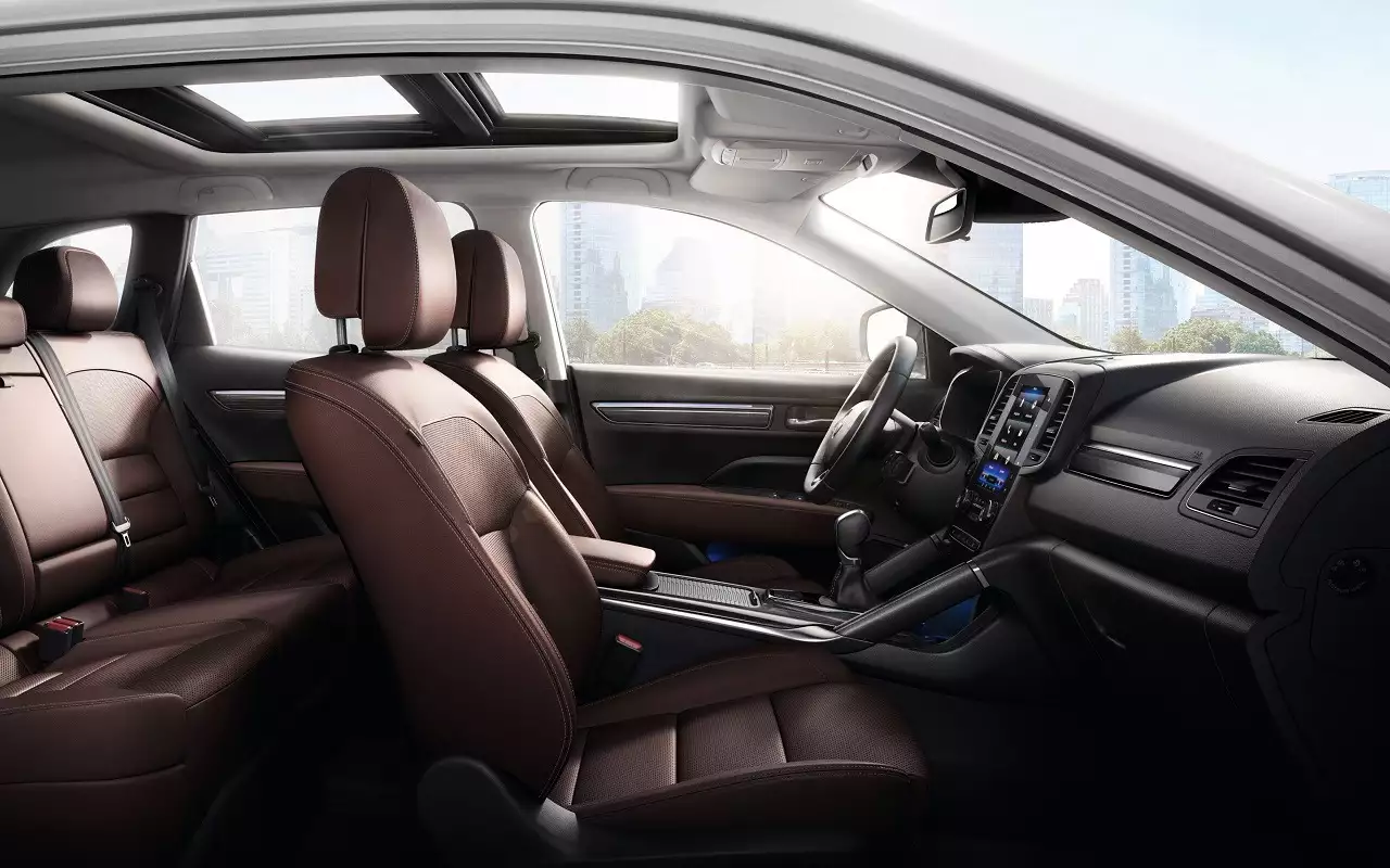 Интерьер Renault Koleos