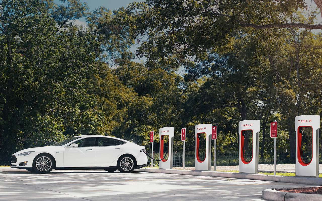Так выглядят фирменные зарядные станции Tesla