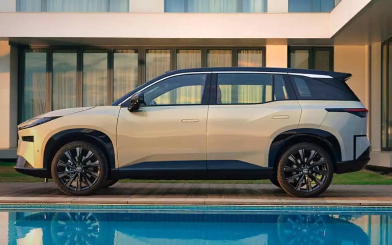 В России начинаются продажи новой модели Toyota — вот что о ней известно