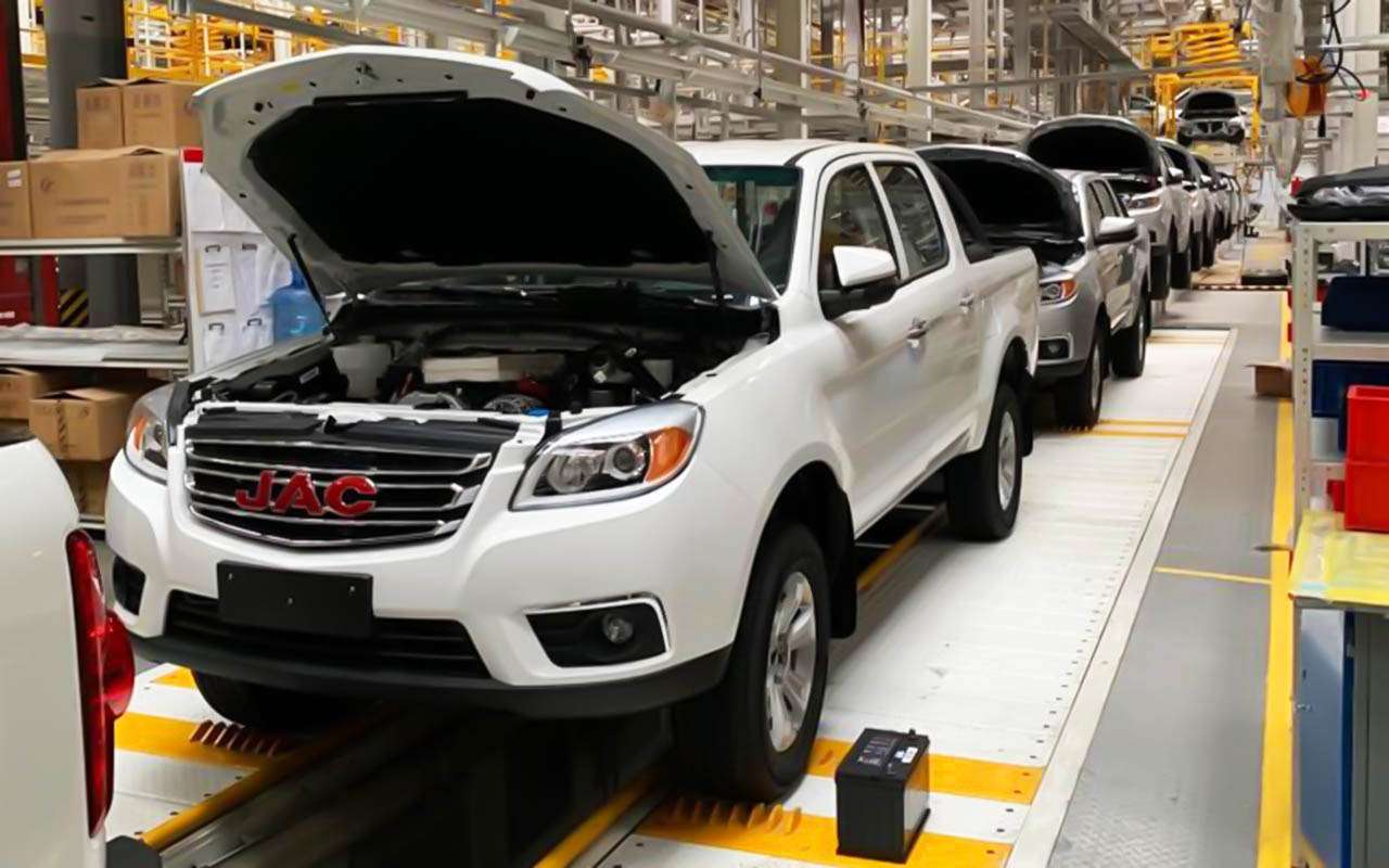 К нам приезжает новый пикап — теперь от JAC