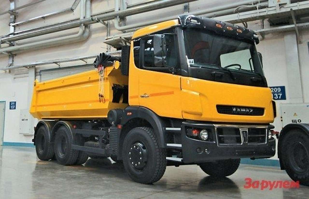 Китайские пираты против КамАЗов