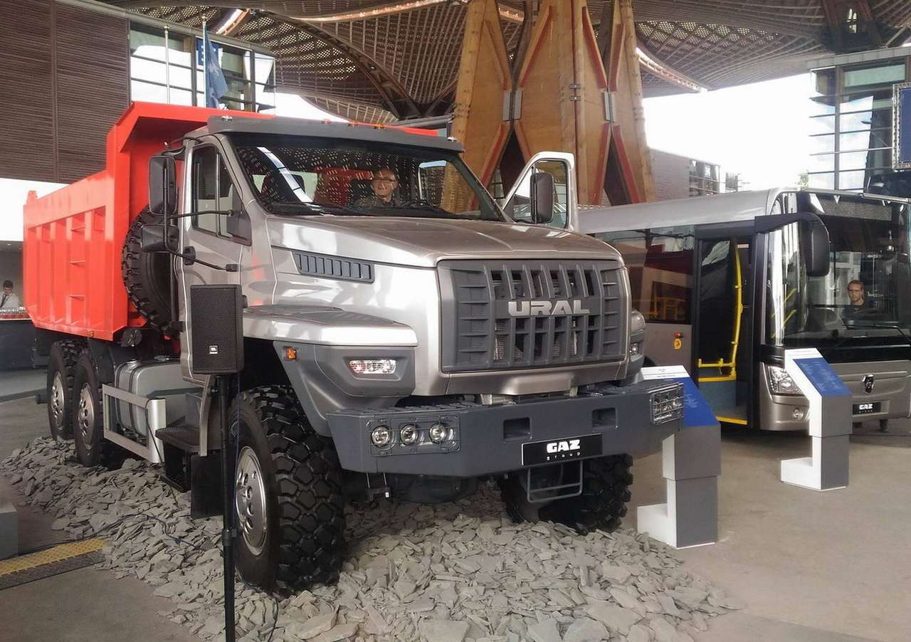 В Ганновере-2016 добавили ГАЗа