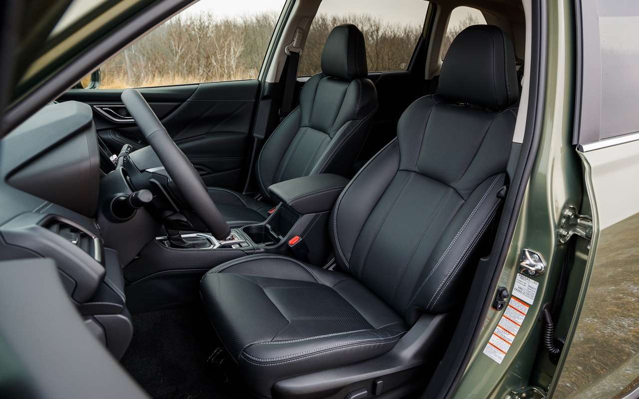 Интерьер Subaru Forester