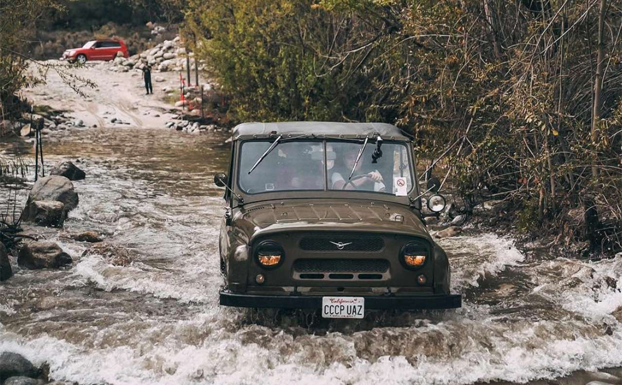 Это Ю-Эй-Зи – Рашн Хаммер! Американцы тестируют УАЗ-469