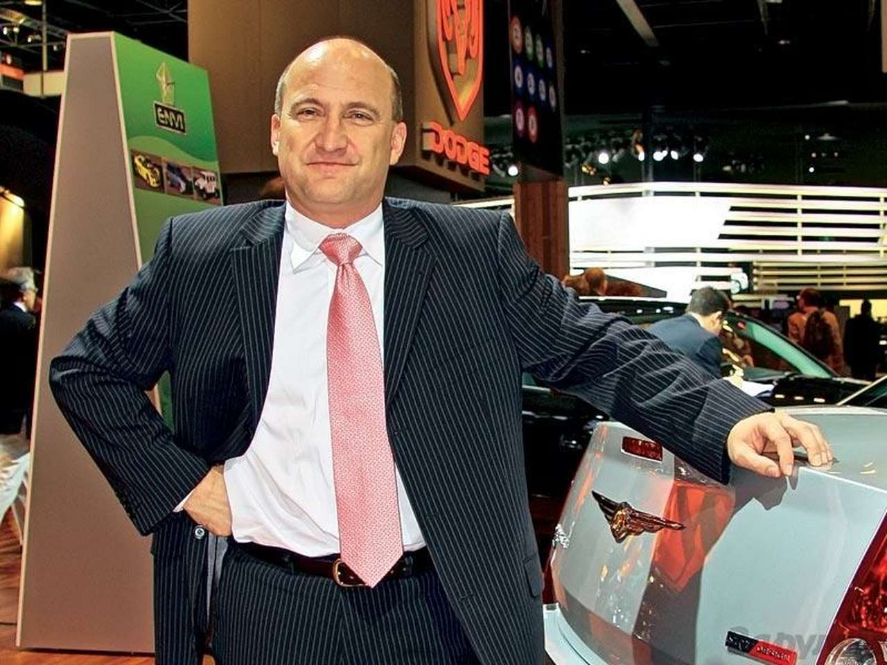 Томас Хауш, "Крайслер": Ведем переговоры с российскими партнерами