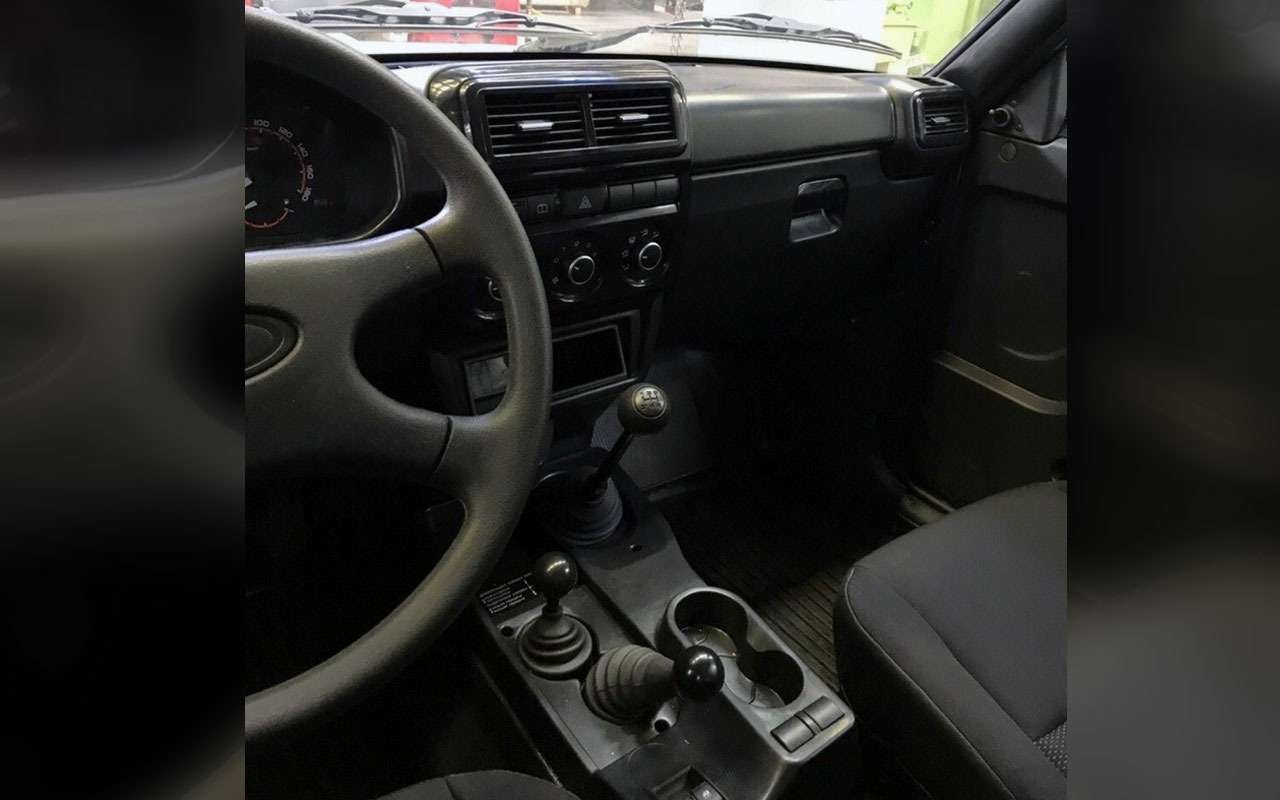 Лада 4х4 с новым салоном  — первое фото серийного авто