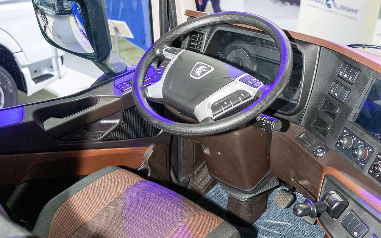 Начались испытания самосвала КАМАЗ с новой кабиной