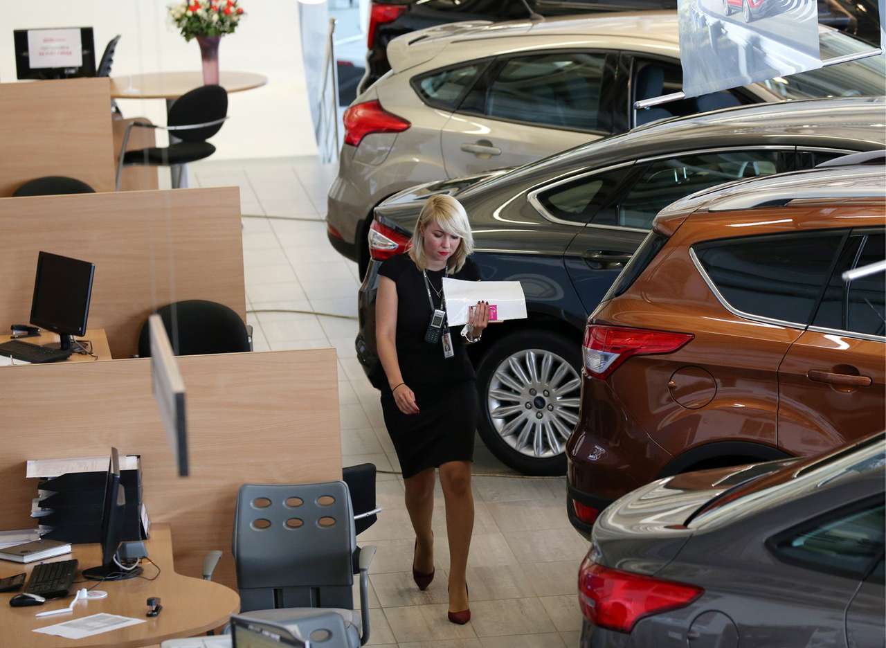 Статистика продаж AEB: лучший месяц в году