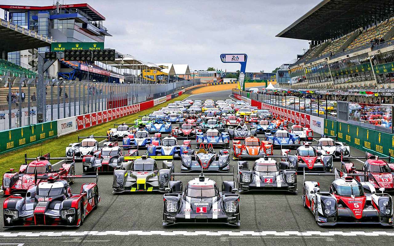 На старт «24 часов Ле-Мана» 2017 года выйдут 60 экипажей в четырех классах. Учитывая успешное выступление российской команды G-Drive Racing на этой трассе и удачное начало этого сезона, можно рассчитывать на высокий результат. Болеем за наших 17-18 июня!