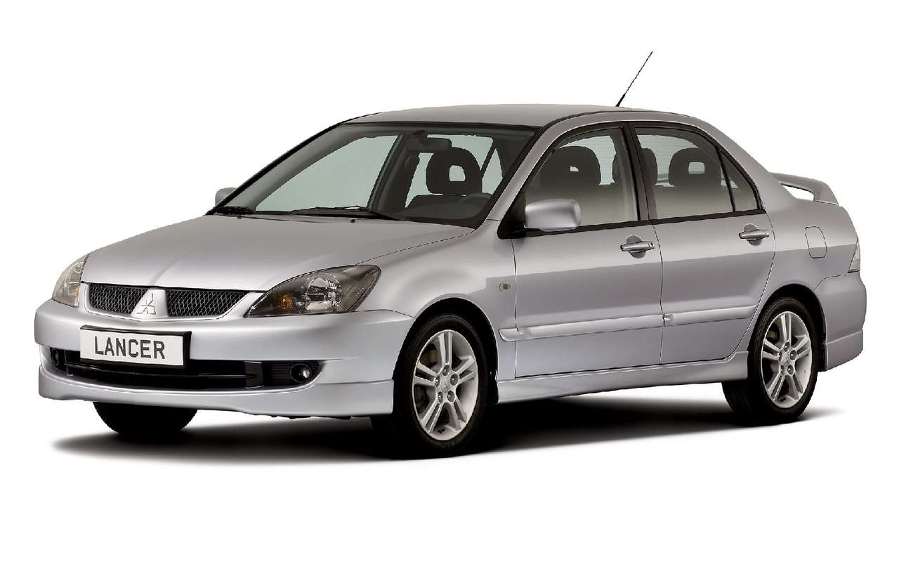 Mitsubishi заменит смертельно опасные эйрбэги на модели Lancer в России