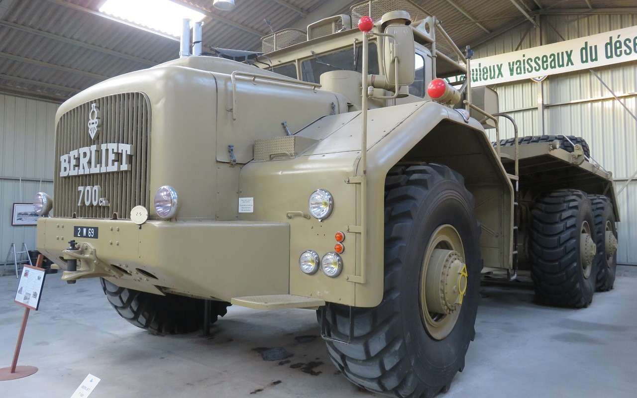 Berliet T100