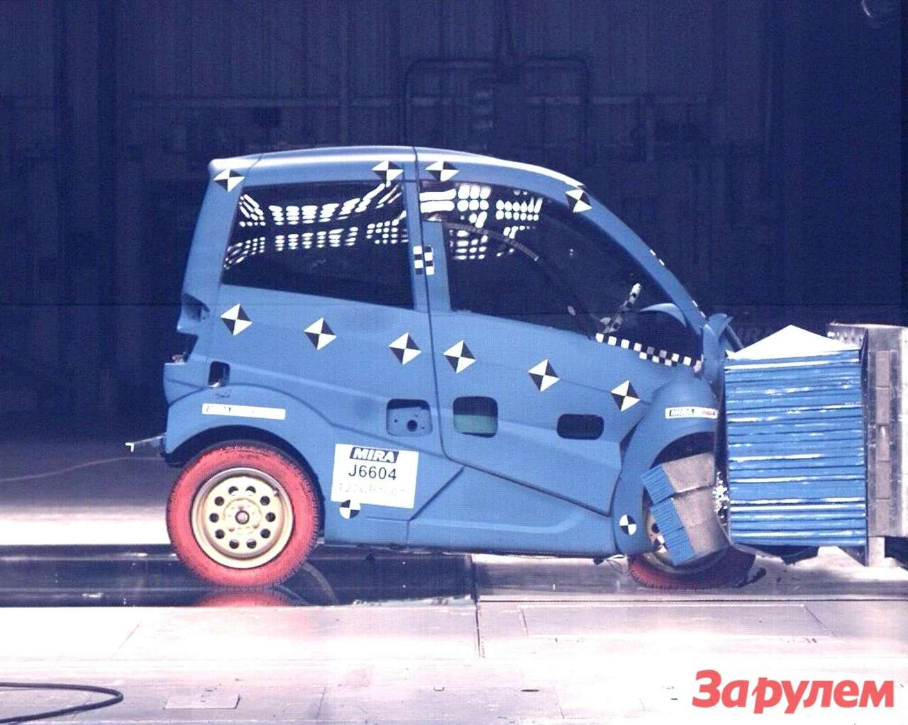 Электромобилю Гордона Мюррея устроили краш-тест