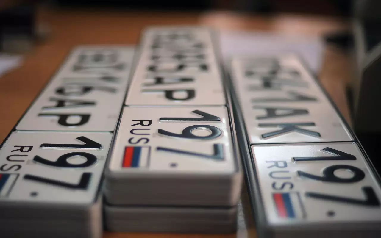 Хочу поставить машину на учет по месту командировки — это разрешено?