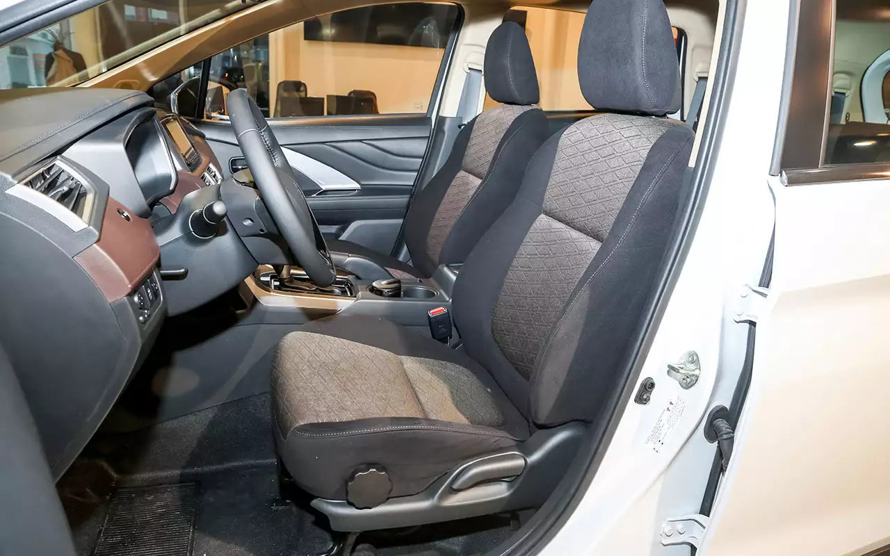Интерьер Mitsubishi Xpander