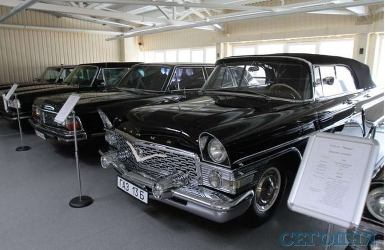 Под Киевом найден автопарк Виктора Януковича