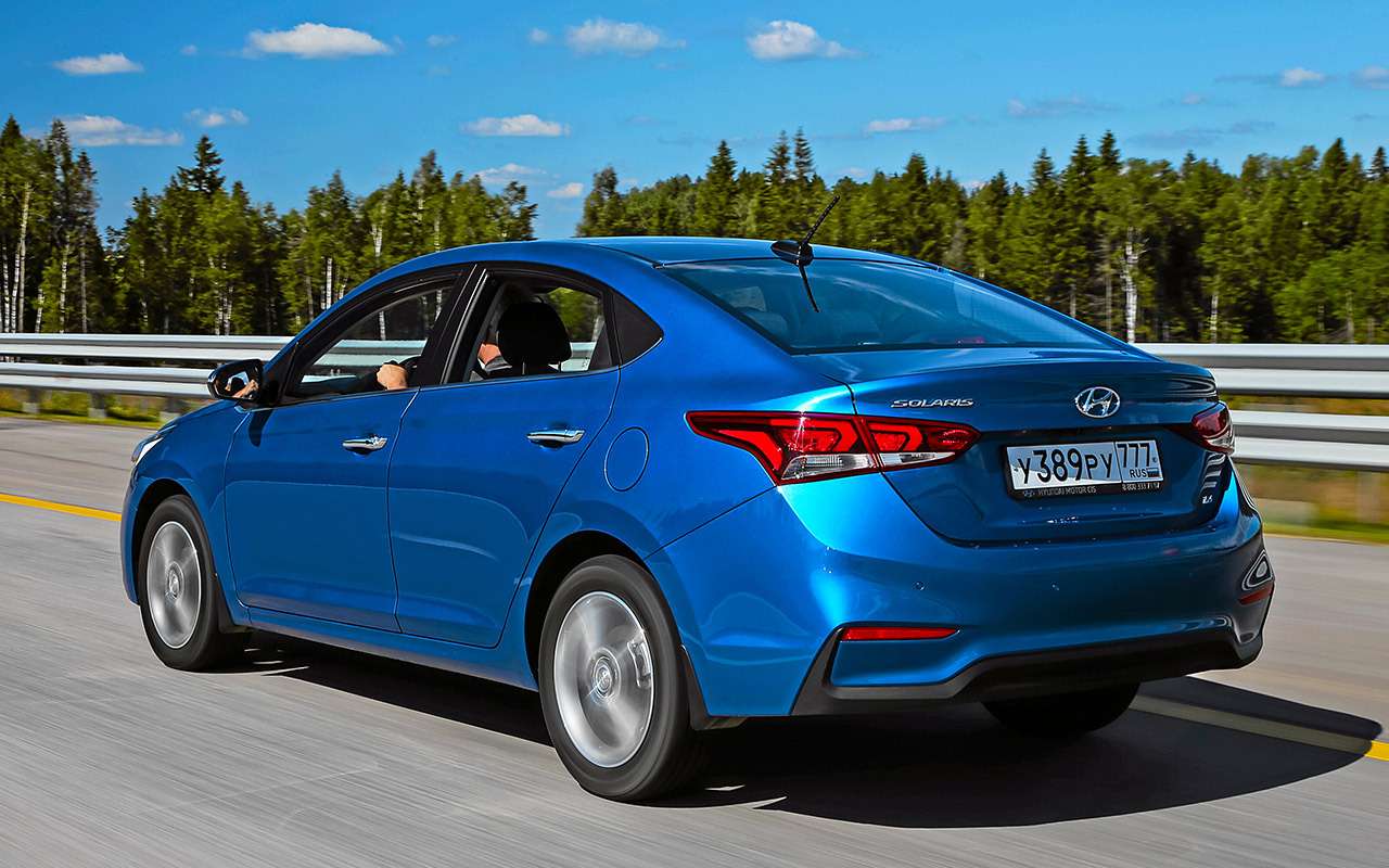 Solaris rio. Hyundai Solaris Kia Rio 2020. Kia Rio 2021 Solaris. Кия Солярис 2021. Киа Рио и Хендай Солярис.